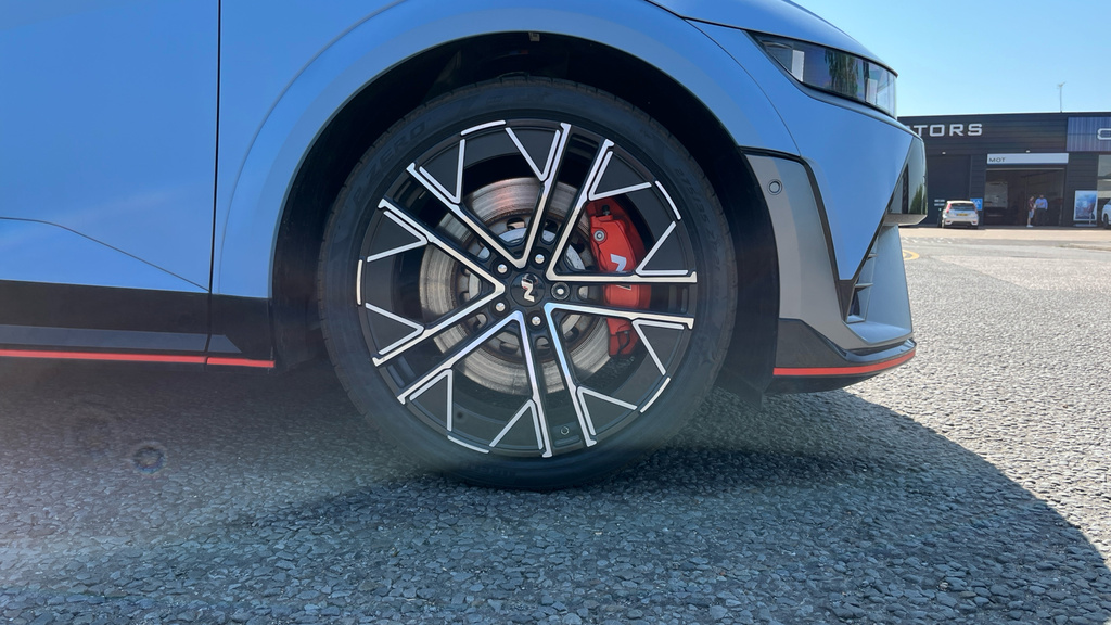 Hyundai Ioniq 5 Premium Grey #27