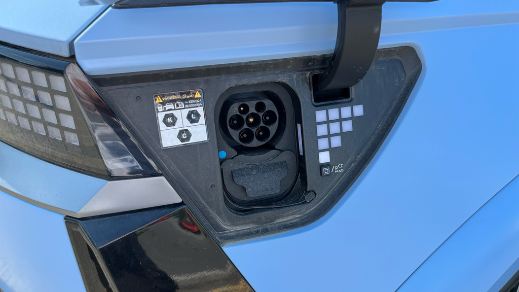 Hyundai Ioniq 5 Premium Grey #5