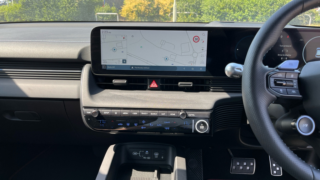 Hyundai Ioniq 5 Premium Grey #19