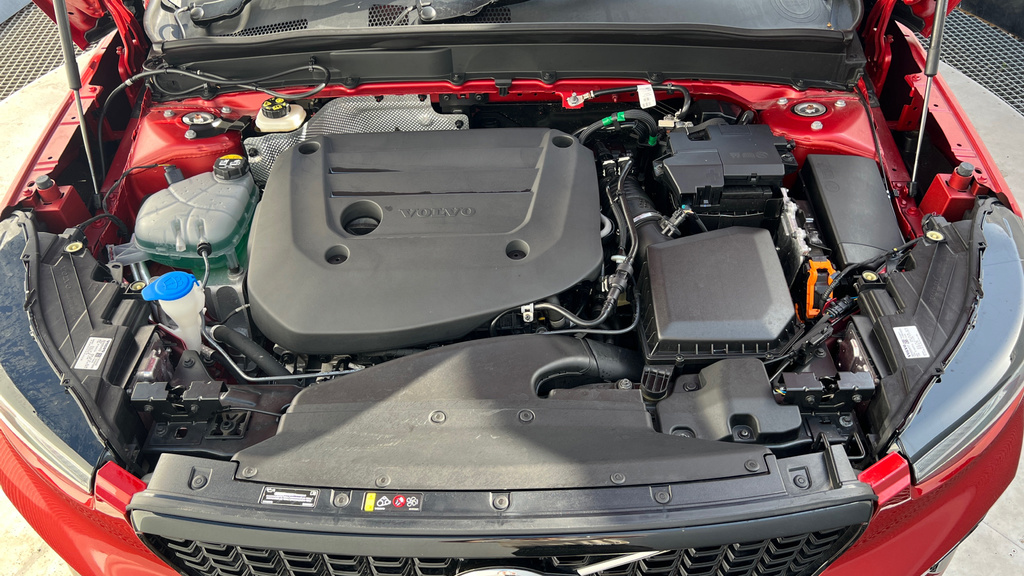 Volvo XC40 Ultimate, B4 Mild Hybrid, Dark Blue #16