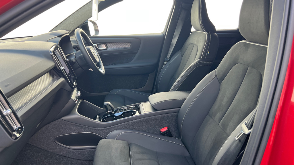 Volvo XC40 Ultimate, B4 Mild Hybrid, Dark Blue #21