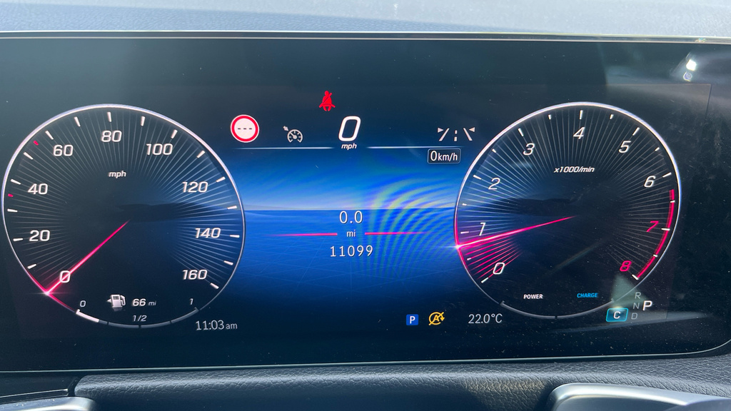 Mercedes-Benz GLB Class Glb 200 Amg Line Premium 7G-tronic Black #22