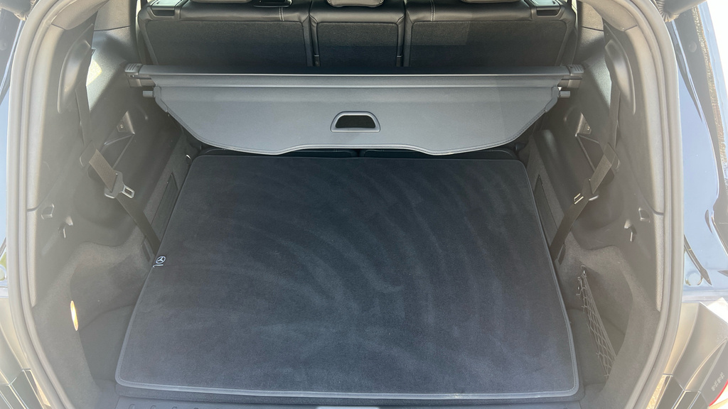 Mercedes-Benz GLB Class Glb 200 Amg Line Premium 7G-tronic Black #24