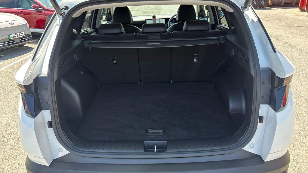 Hyundai Tucson 1.6T Plug-in Hybrid Ultimate White #35