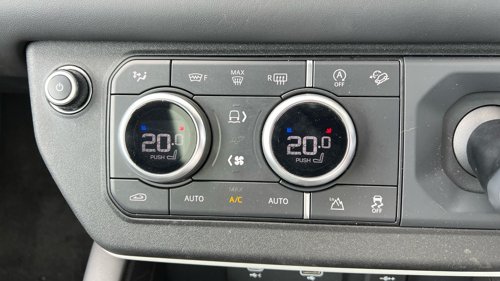 Land Rover Defender 3.0 D250 Xs Edition 110 Vat Qualifyingap Black #49