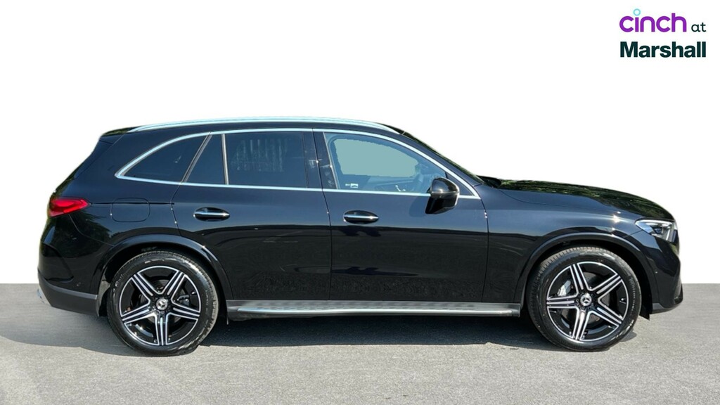 Mercedes-Benz GLC Class 220D 4Matic Amg Line Premium 9G-tronic Red #2