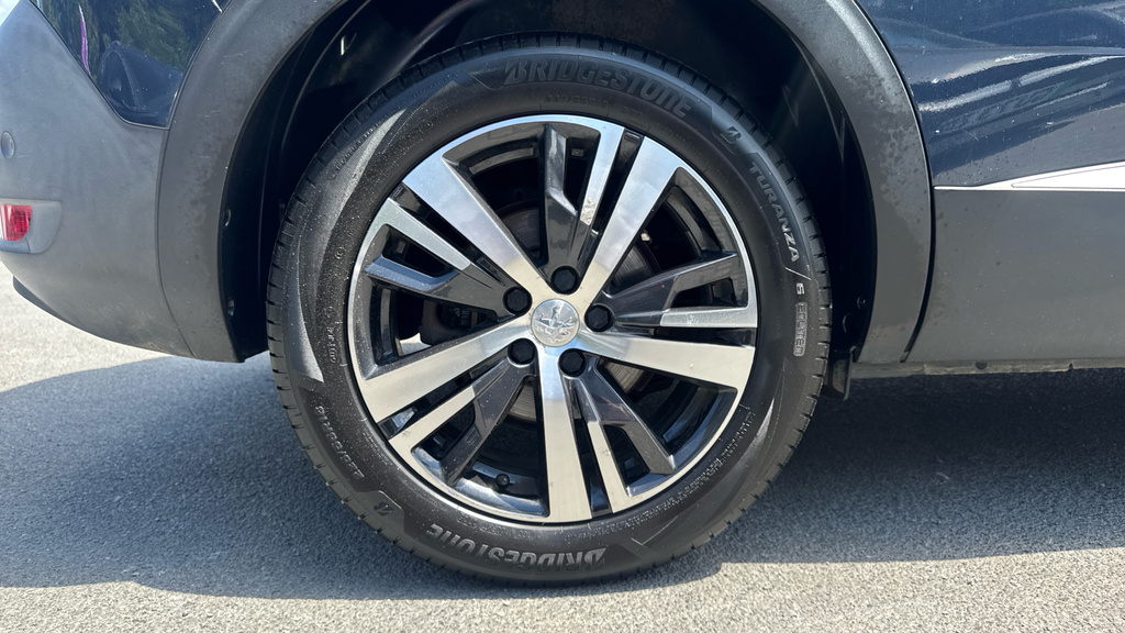 Peugeot 5008 Allure Green #18