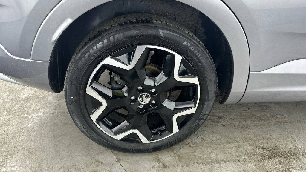 Vauxhall Grandland Ultimate Turbo Grey #25