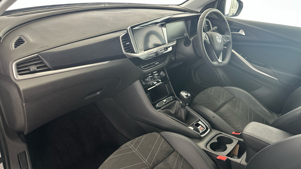 Vauxhall Grandland Ultimate Turbo Grey #11