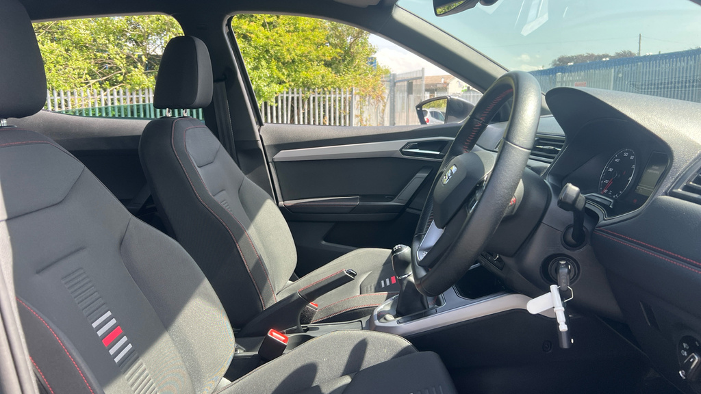 Seat Arona 1.0 Tsi Fr Suv Dsg Grey #23
