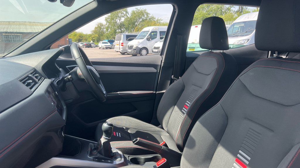 Seat Arona 1.0 Tsi Fr Suv Dsg Grey #32