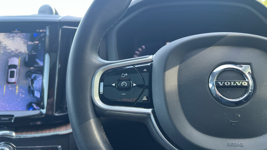 Volvo XC60 Xc60 Inscription Expression T6 Recharge Awd Grey #29
