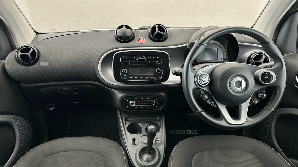 Smart Fortwo Coupe 60Kw Eq Prime Premium 17Kwh Black #11