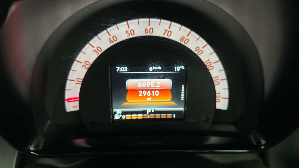 Smart Fortwo Coupe 60Kw Eq Prime Premium 17Kwh Black #16