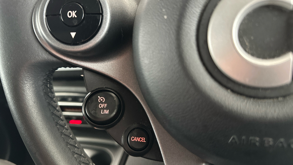 Smart Fortwo Coupe 60Kw Eq Prime Premium 17Kwh Black #12