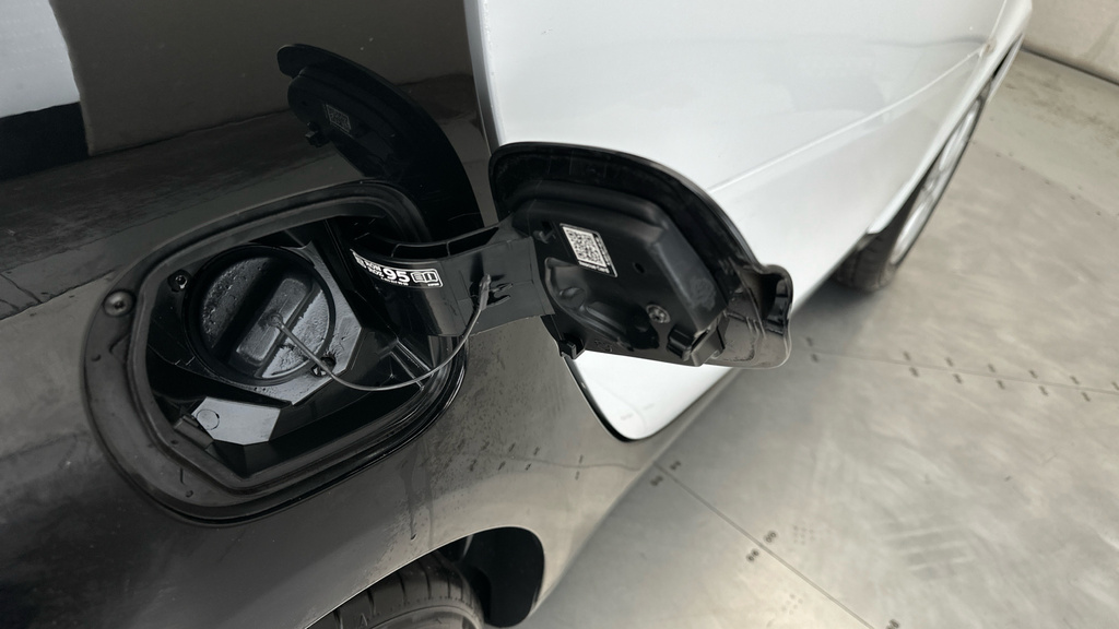 Smart Fortwo Coupe 60Kw Eq Prime Premium 17Kwh Black #23