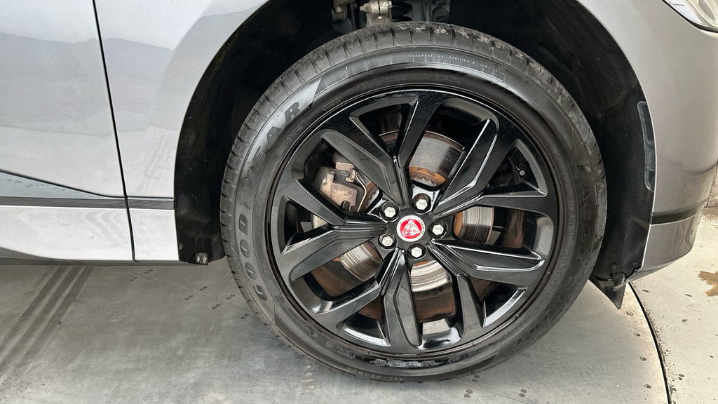 Jaguar I-Pace 294Kw Ev400 Hse 90Kwh 11Kw Charger Grey #29