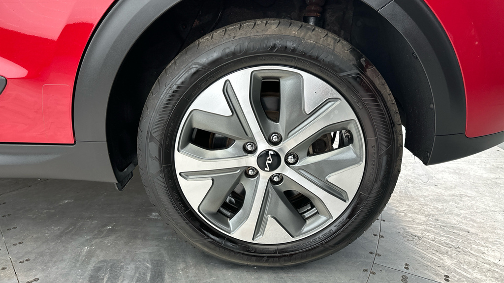 Kia e-Niro Niro 150Kw 4 64Kwh Estate White #26