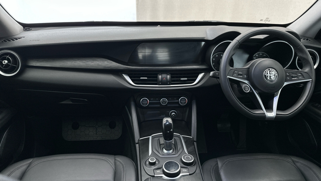 Alfa Romeo Stelvio 2.0 Turbo 280 Milano White #13