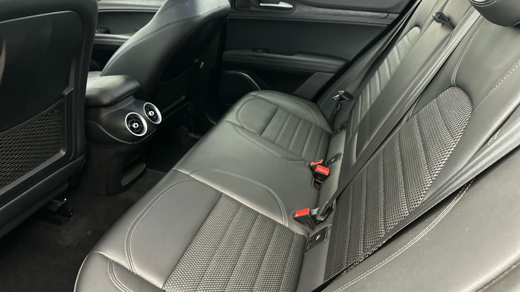 Alfa Romeo Stelvio 2.0 Turbo 280 Milano White #19