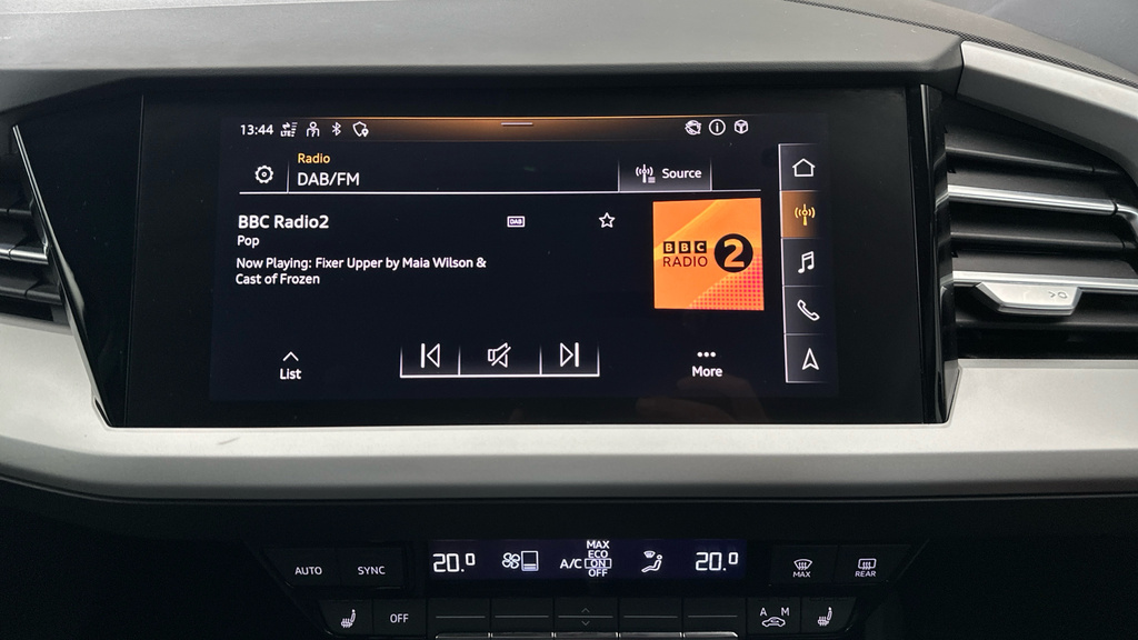 Audi Q4 E Tron 2021 35 Sport Suv 55Kwh 170 Ps Grey #15