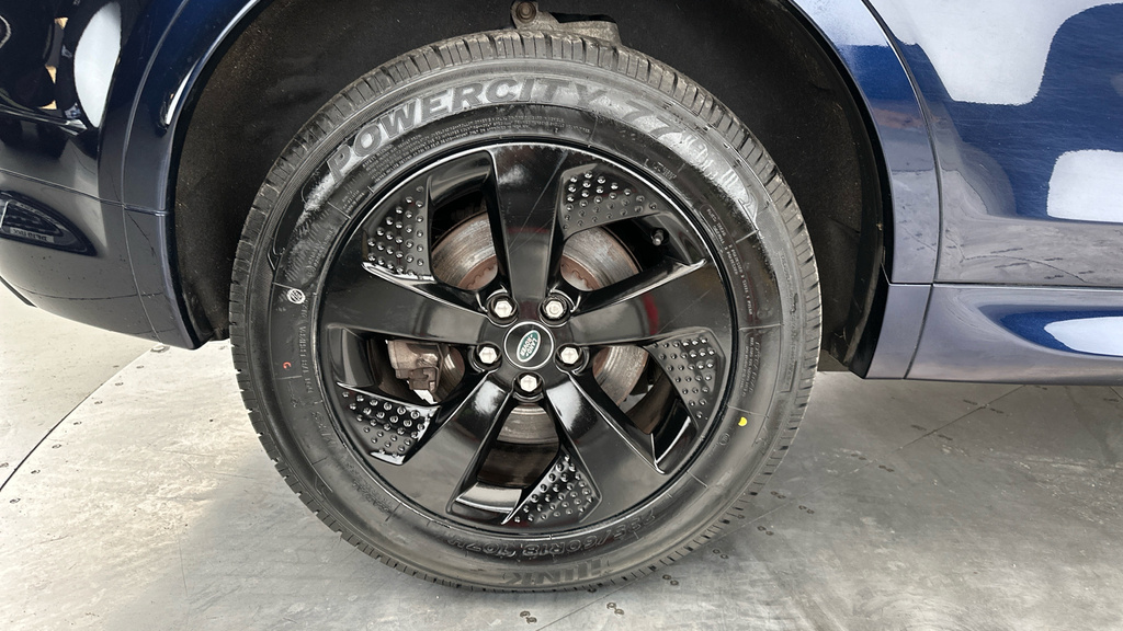 Land Rover Discovery Sport Dynamic Hse Black #28
