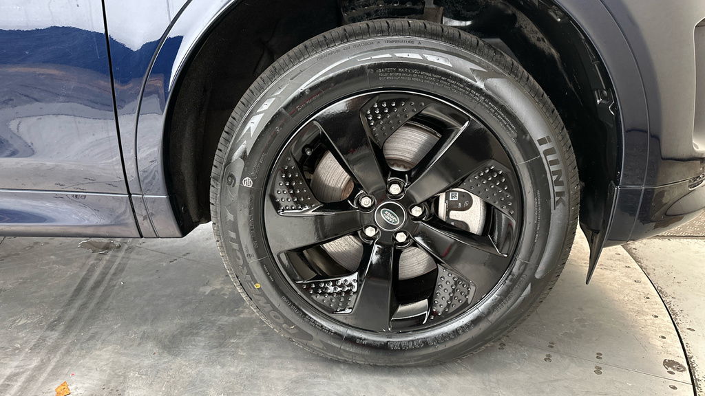 Land Rover Discovery Sport Dynamic Hse Black #29