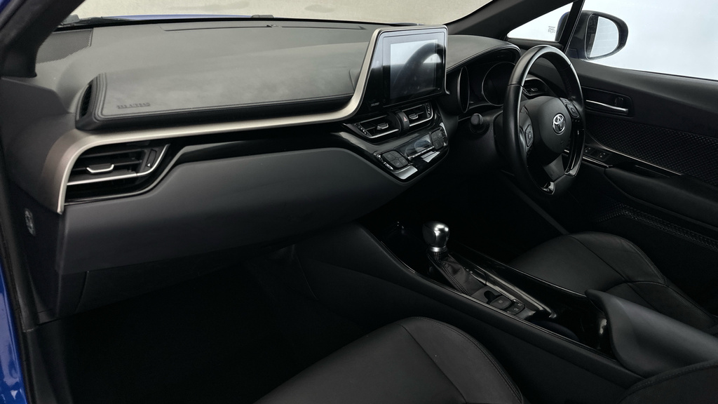 Toyota C-Hr 1.8 Hybrid Dynamic Cvt  #12