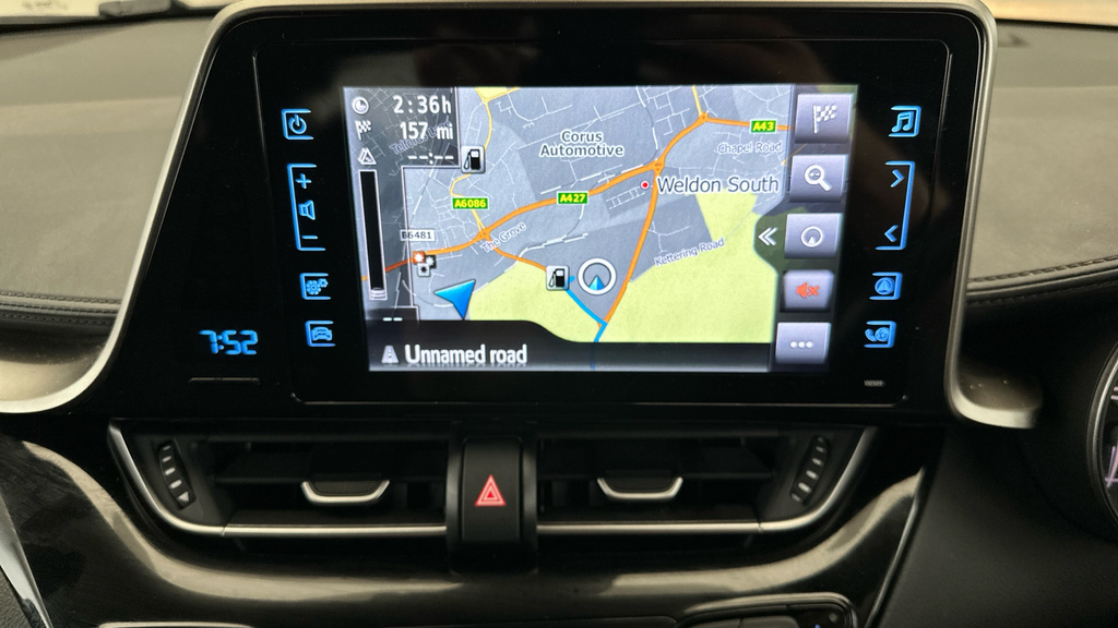 Toyota C-Hr 1.8 Hybrid Dynamic Cvt  #14