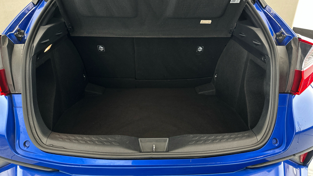 Toyota C-Hr 1.8 Hybrid Dynamic Cvt  #21