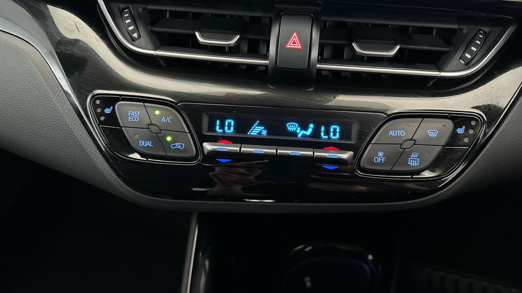 Toyota C-Hr 1.8 Hybrid Dynamic Cvt  #18