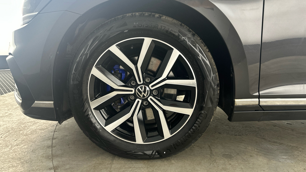 Volkswagen Passat Mk8 Facelift Est 2.0Tdi 150 R-line Evo Dsg Grey #29