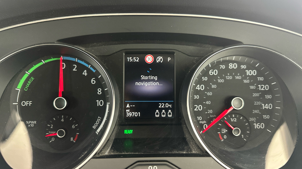 Volkswagen Passat Mk8 Facelift Est 2.0Tdi 150 R-line Evo Dsg Grey #25
