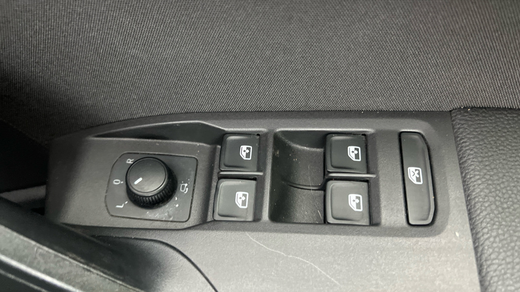 Seat Ibiza 1.0 Tsi 95Ps Se Technology Ss 5-Door Blue #11