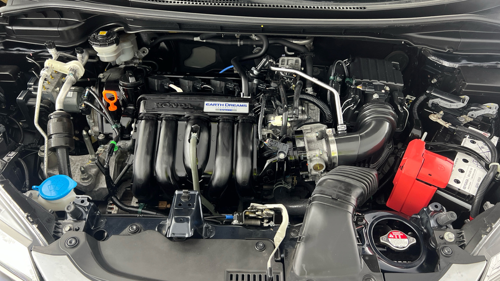 Honda Jazz 1.3 I-vtec Ex Navi Cvt Black #26