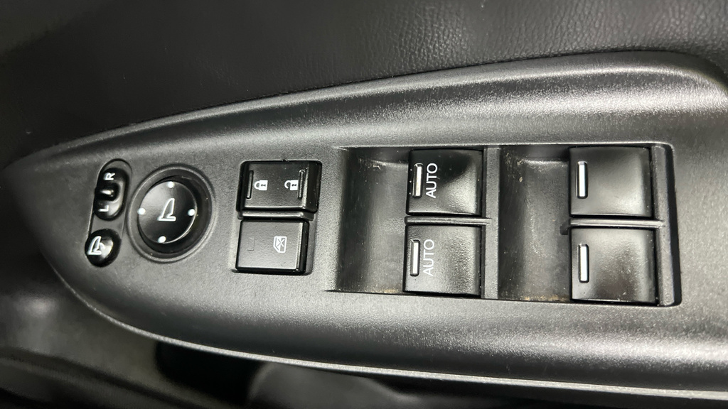 Honda Jazz 1.3 I-vtec Ex Navi Cvt Black #12