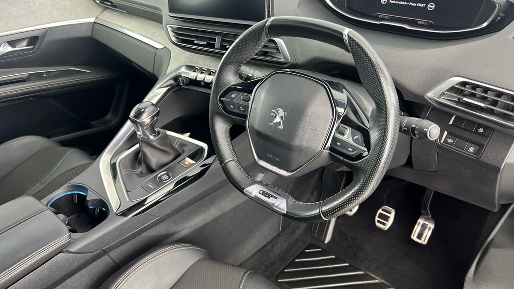 Peugeot 5008 1.2 Puretech Allure Premium 2022 Black #9