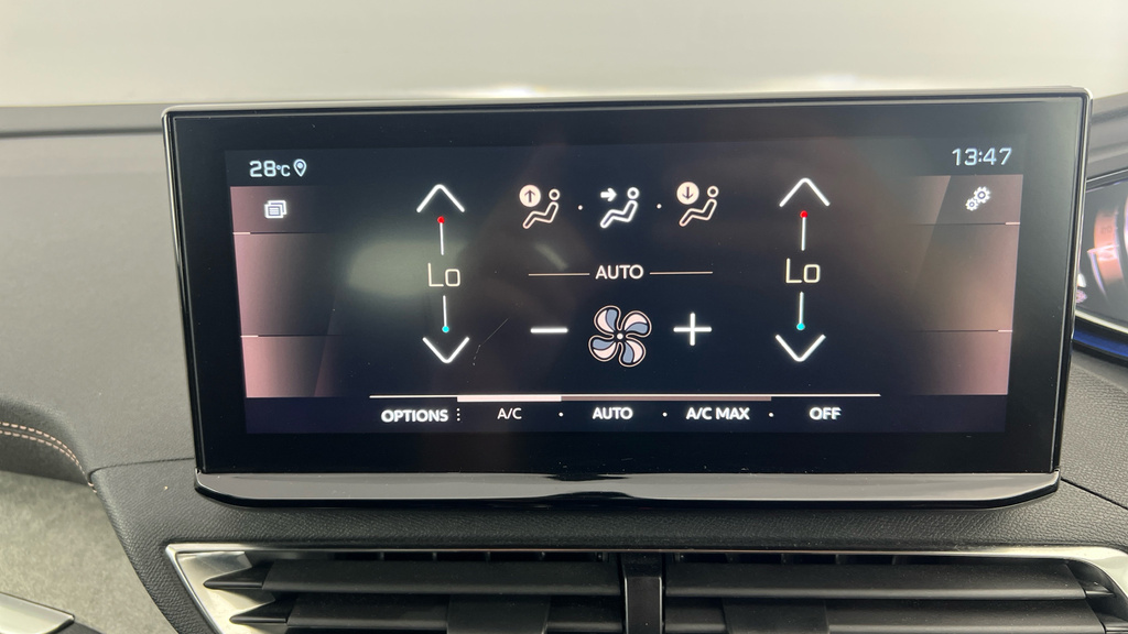 Peugeot 5008 1.2 Puretech Allure Premium 2022 Black #22
