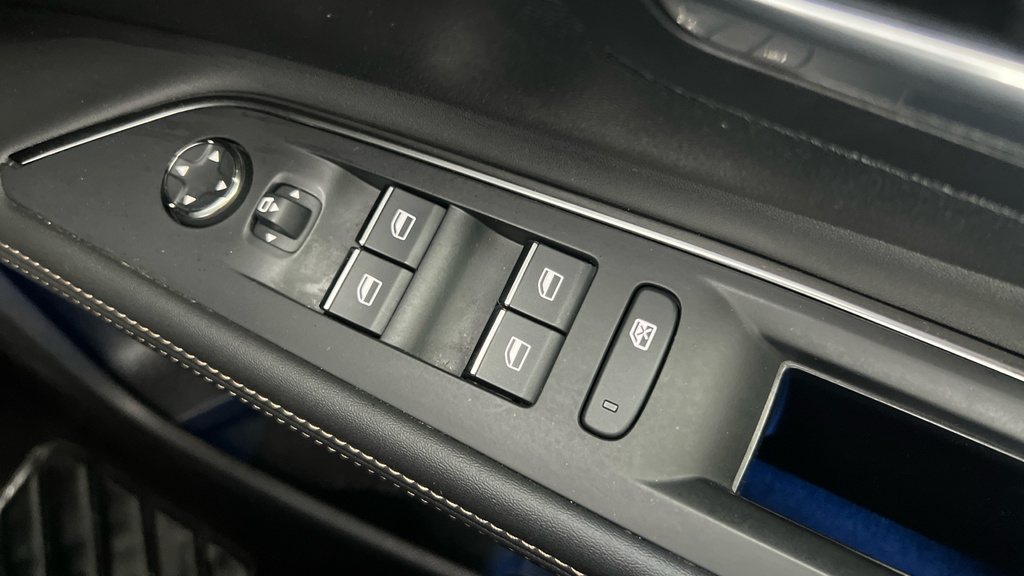 Peugeot 5008 1.2 Puretech Allure Premium 2022 Black #12