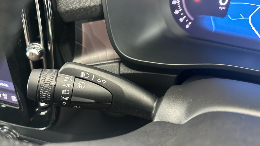 Volvo C40 Single Motor Ultimate Towbar, Sunroof, Harmankar  #10
