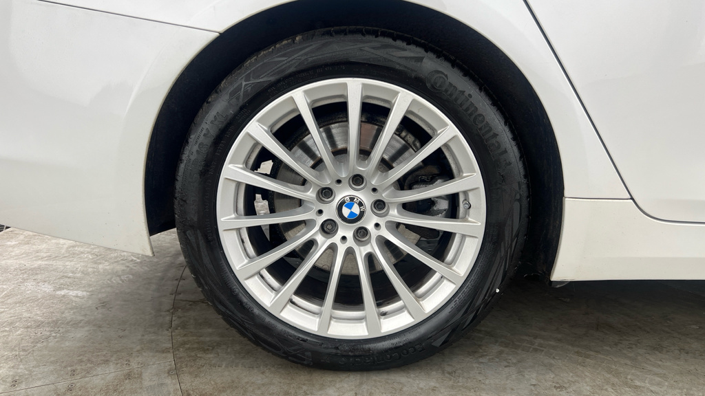 BMW 5 Series 2.0 530E M Sport 249 Bhp Black #32