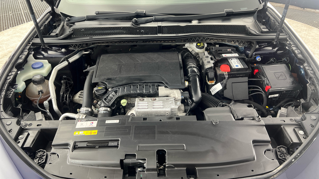 Peugeot 508 508 Gt Premium Puretech Ss White #29