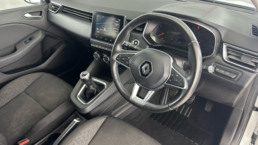 Renault Clio 1.5 Dci 90 Play 16 Alloys Inc, Cruise Control  #9