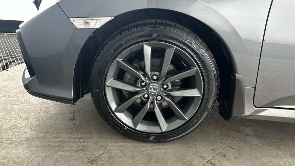 Honda Civic 1.5 Vtec Sport 5-Door Silver #26