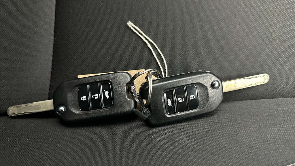 Honda Civic 1.5 Vtec Sport 5-Door Silver #31