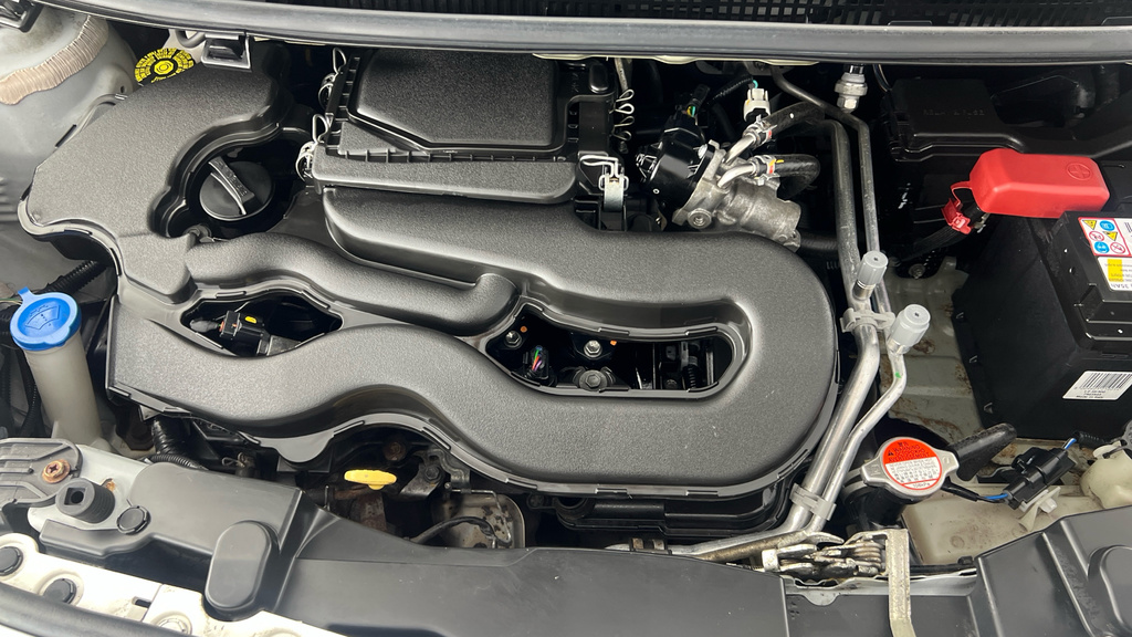 Toyota Aygo X X-cite M Bi-tone Purple #23