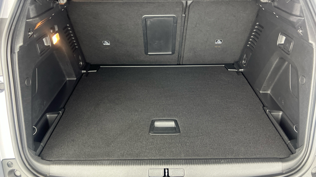 Peugeot 3008 1.5 Bluehdi Active Premium Blue #21