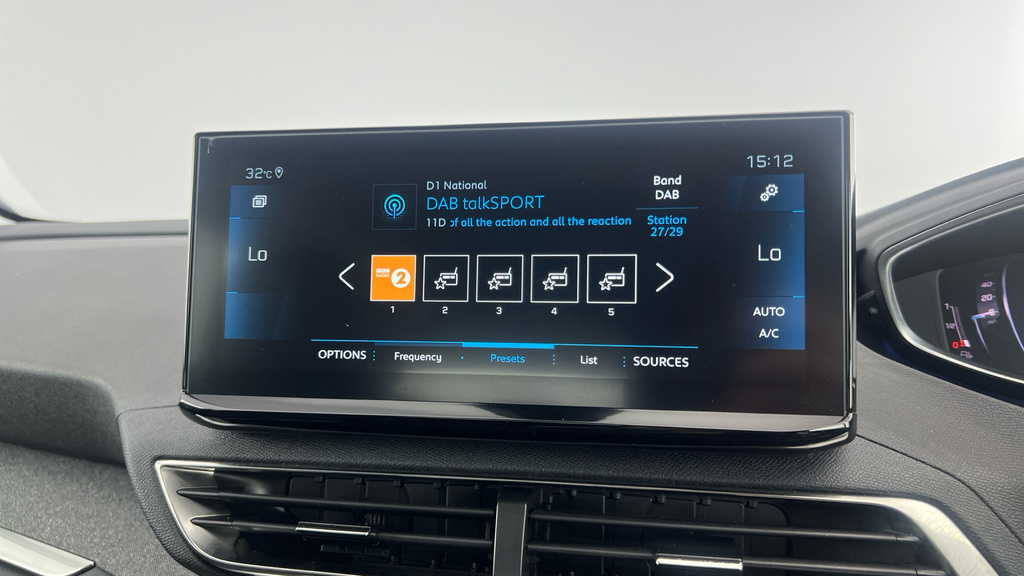 Peugeot 3008 1.5 Bluehdi Active Premium Blue #12