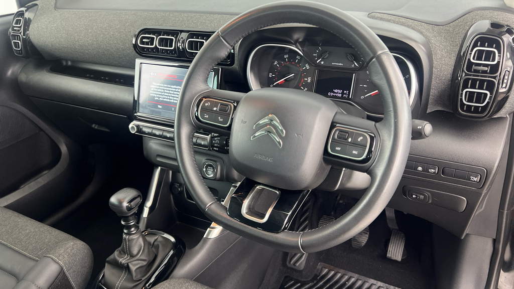 Citroen C3 Aircross Puretech Shine Plus Ss Red #9