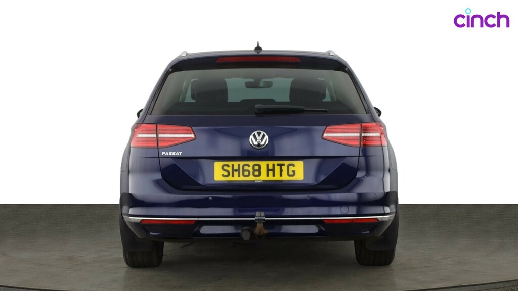 Volkswagen Passat 1.6L Gt Tdi Bluemotion Technology Dsg Estate D White #4